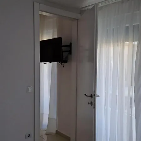 Basic Mansion Mandalina Apartment Sibenik Exterior photo