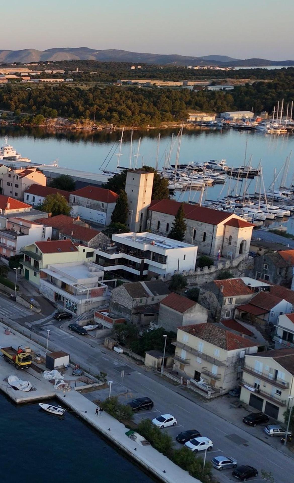 Basic Mansion Mandalina Apartment Sibenik